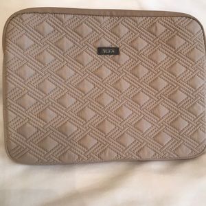 Tumi laptop case